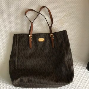 Michael Kors tote